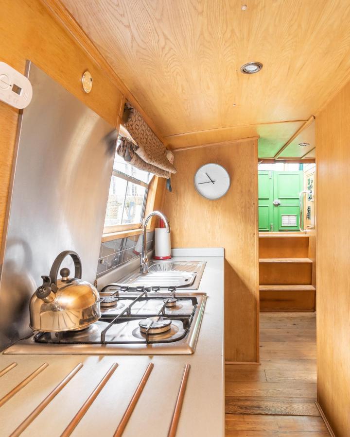 Отель Edinburgh - Houseboats Экстерьер фото